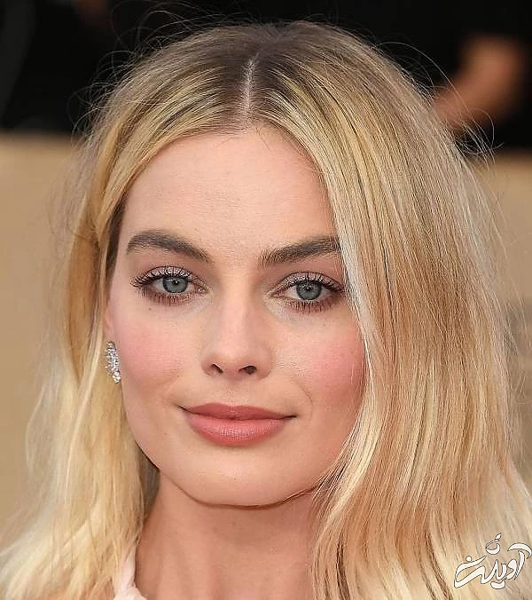 مدل مو فرق وسط برای صورت های قلبی مدل مو فرق وسط